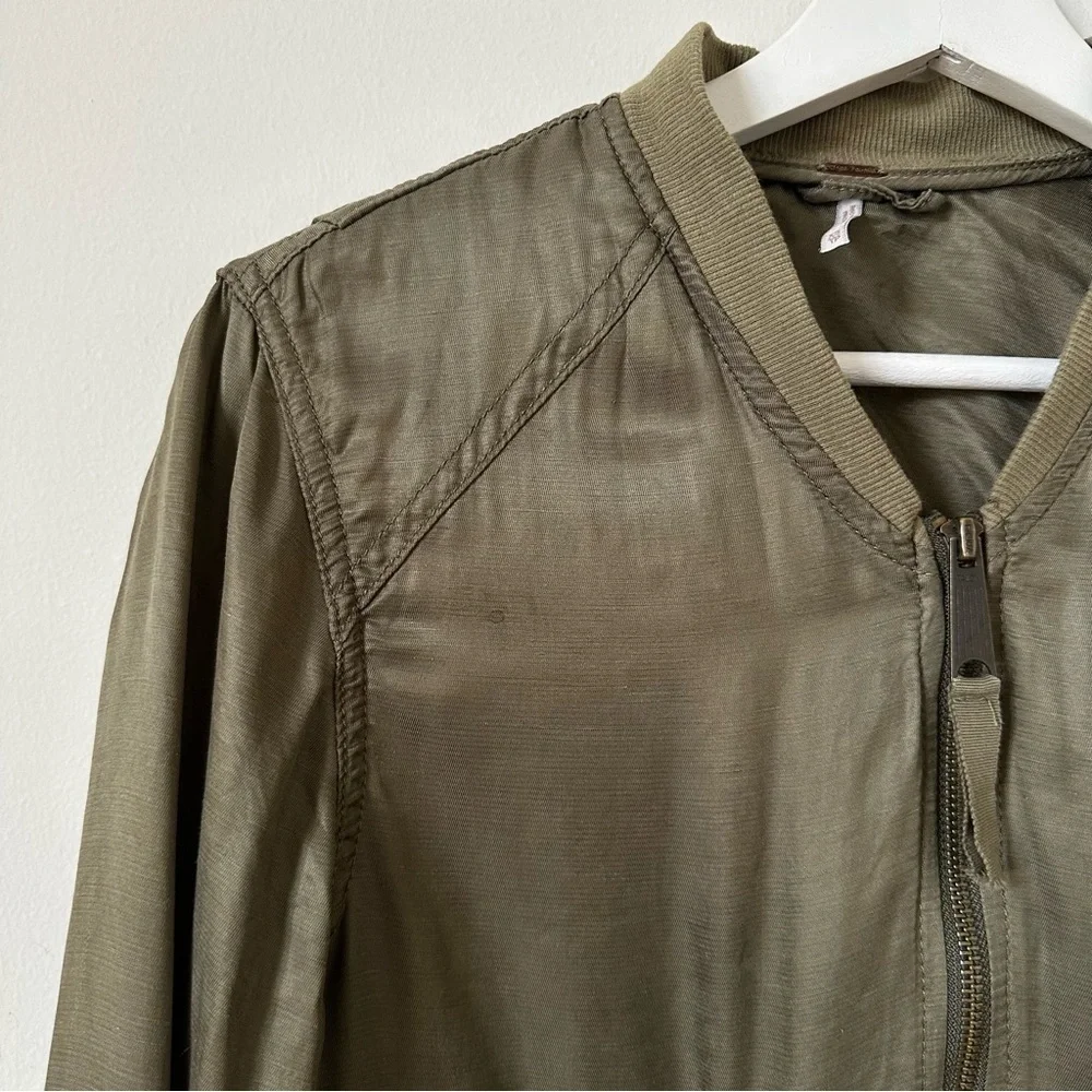 Free People Olive Satin Bomber Jacket Zip Front Cropped Size XS